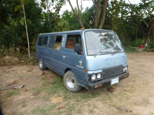 ขายรถตู้เข้าสวน