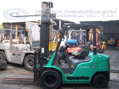 ขาย รถโฟล์คลิฟท์ MITSUBISHI รุ่น FD25  (GRENDIA )