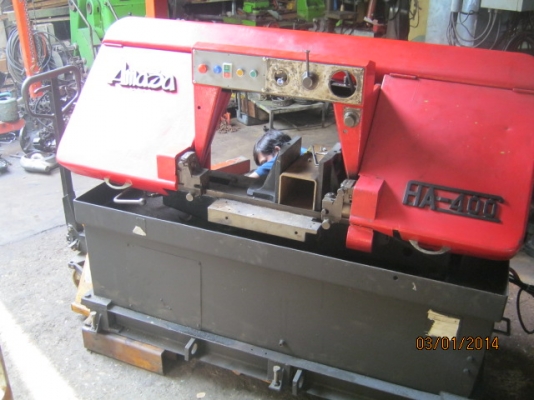 เลื่อยสายพาน อะมะดะ 400 ม.ม. 95,000 บาท หรือแลกเครื่องก็ได้