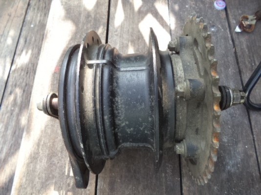 +++-ขายดุมหลังมือ 2 เชียงกง 36รู+++