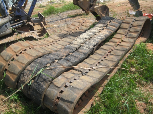 ขายแทรคยาง pc 40