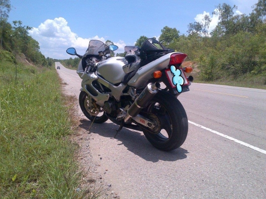 ขาย vtr 1000f  ปี99 ทะเบียน ยางเพิ่งเปลี่ยน ของเหลวถ่ายเปลี่ยนใหม่หมด