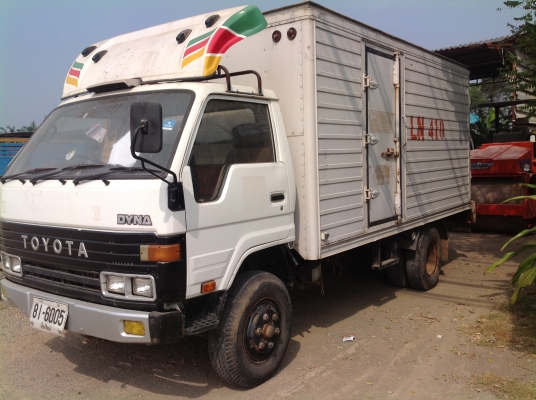 ขายรถหกล้อตู้แห้ง ขายรถหกล้อตู้แห้ง