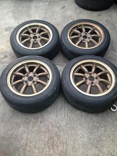 ขายล้อกล้วย Watanabe BR  ขอบ15 4/100 กว้าง7 พร้อมยาง  ปี12 ทั้งชุด ถูกๆครับ