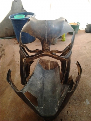 ขายแฟริ่ง (งานดิบ)  cbr1000  ไม่ได้ใช้งาน ถูกๆ