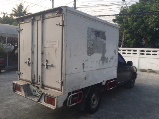 ขายถูก ขายด่วน ตู้แห้ง D4D ปี 2003 เกียร์ธรรมดาเครื่องดี ช่วงล่างแน่น ชุดโอนพร้อม สนใจโทรมาสอบถามนัดดูได้ครับ ขายถูก ขายด่วน ตู้แห้ง D4D ปี 2003 เกียร์ธรรมดาเครื่องดี ช่วงล่างแน่น ชุดโอนพร้อม สนใจโทรมาสอบถามนัดดูได้ครับ