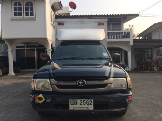 ขายถูก ขายด่วน ตู้แห้ง D4D ปี 2003 เกียร์ธรรมดาเครื่องดี ช่วงล่างแน่น ชุดโอนพร้อม สนใจโทรมาสอบถามนัดดูได้ครับ