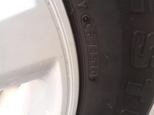 ขายเเม๊ก โตโยต้า  พร้อมยางปี 2010   ขนาด  265/65/17