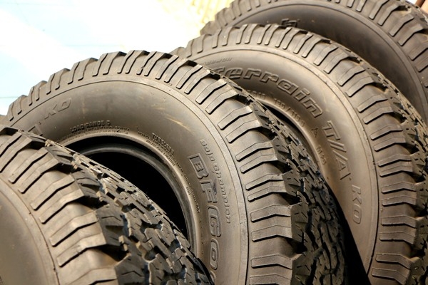 ขายยางBF All 265/75/16 ปี07