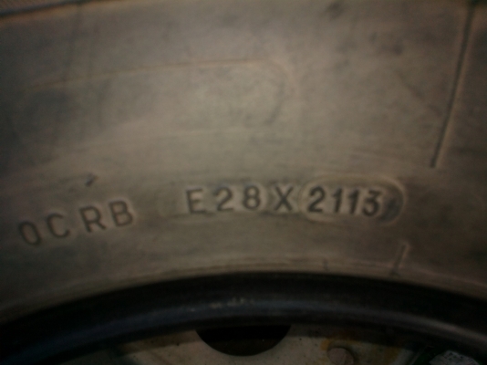 ขายยางบรรทุก Michelin 215/14