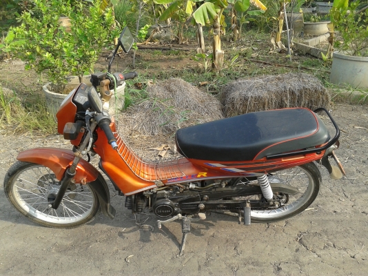 ขายมอเตอร์ไซค์สองจังหวะ