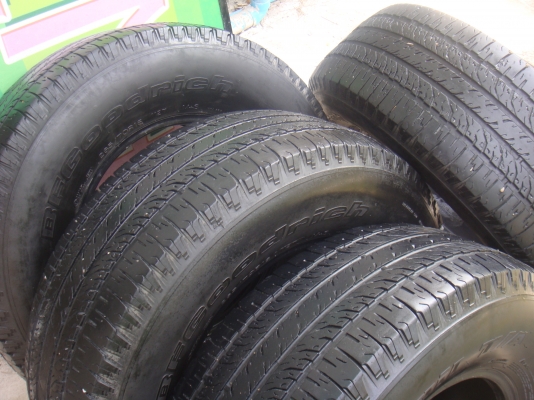 ขายยาง BF Goodrich Long Tial 265 70 16 ( 3900 บาท)