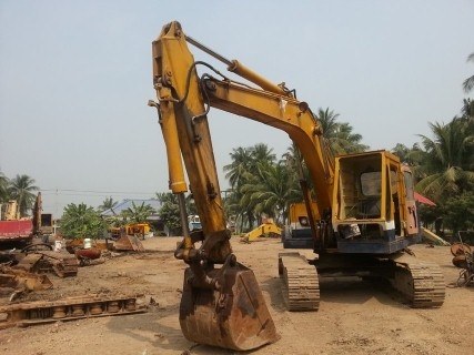ขาย Komatsu pc120-2 มีลายหัวเจาะ ขาย Komatsu pc120-2 มีลายหัวเจาะ