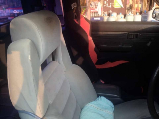 ***ขายแล้วครับขอบคุณ Truck2hand ขายกระบะแค็ปสภาพเดิมๆ TOYOTA ไมตี้เอ็กซ์ 2.5ปี36/93 เครื่องเดิมเกียร์เดิม เครื่องแน่นดี แห้งไม่เยิ้ม ช่วงล่างดีคัสซีเดิมดีไม่ผุไม่ปะไม่ดาม กระบดีพื้นไม่ผุ หัวเก๋งสวยภายในสวยคอนโซลครบ แอร์เย็น พ.ธรรมดา หน้า-หลังเดิมไม่เคยฃนห