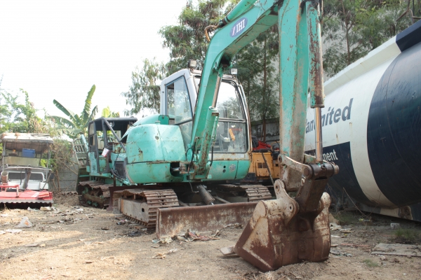 ขายแบคโฮ IHI 40JX สภาพเดิมพร้อมตู้เก๋ง เครื่อง IZUSU 4สูบ ราคา 490,000 บาท