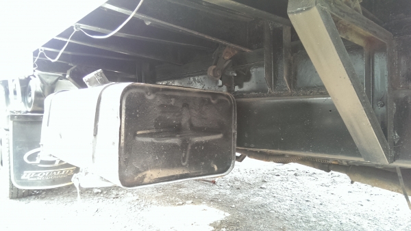 ขาย 6 ล้อ ISUZU 120 การ์ตูน