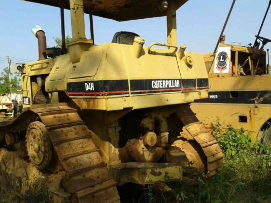 แทรคเตอร์ CAT D4 H เกียร์ทอร์ค แรง ไว ประหยัด