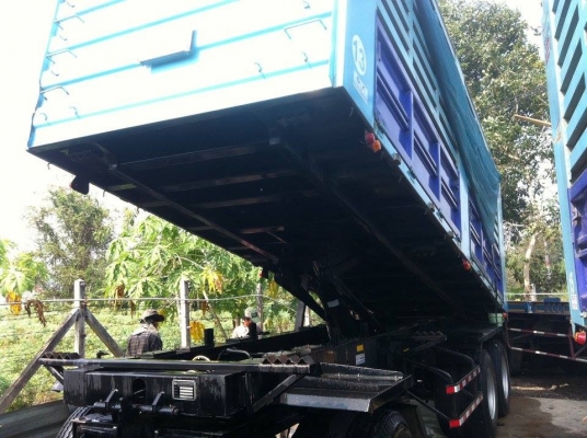 รถปี-2556-ขายรถFAW 10 ล้อ ดั๊มแม่ ดั๊มลูก 3เพลา ของ 3 มิตร