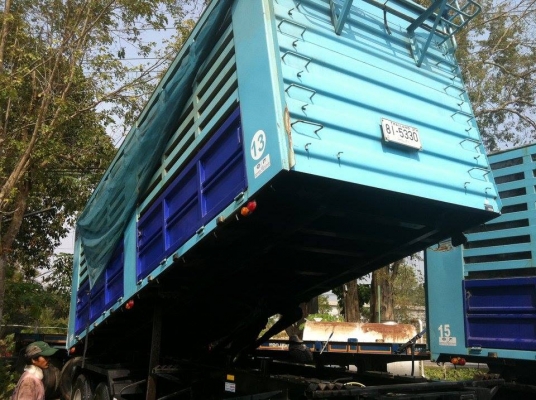 รถปี-2556-ขายรถFAW 10 ล้อ ดั๊มแม่ ดั๊มลูก 3เพลา ของ 3 มิตร