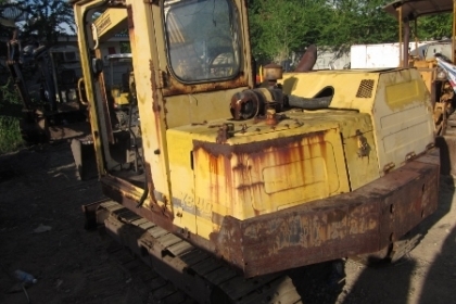 ขายรถแบคโฮ YANMAR: YB 40 ขนาดแรงขุด 40 แรง พร้อมตู้เก๋ง เครื่องดีเซล 3 สูบ แบบ TURBOพร้อม ราคา 198,000 บาท ขายรถแบคโฮ YANMAR: YB 40 ขนาดแรงขุด 40 แรง พร้อมตู้เก๋ง เครื่องดีเซล 3 สูบ แบบ TURBOพร้อม ราคา 198,000 บาท