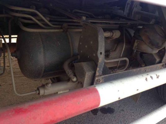 **750,000 บ.ต่อรอง**ขาย6ล้อตู้แห้ง สวยๆ HINO FB4JGKA สมอทอง ห้างแท้ปี44 JO5C 140HP เครื่องแน่นไม่มีเยิ้ม ช่วงล่างสวยคัสซีสวยไม่ปะไม่ดาม ตู้แห้ง3บานสภาพสวยไมีมีผุ ความยาว5ม. หัวสวยภายในสวยคอนโซลครบ แอร์ พ.พาวเวอร์ เบรคทริฟฟี่ ยาง8.25สวย6เส้น รถเคลียร์สีมาส