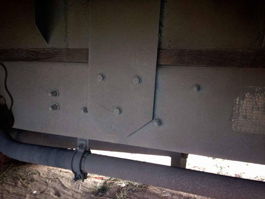 **750,000 บ.ต่อรอง**ขาย6ล้อตู้แห้ง สวยๆ HINO FB4JGKA สมอทอง ห้างแท้ปี44 JO5C 140HP เครื่องแน่นไม่มีเยิ้ม ช่วงล่างสวยคัสซีสวยไม่ปะไม่ดาม ตู้แห้ง3บานสภาพสวยไมีมีผุ ความยาว5ม. หัวสวยภายในสวยคอนโซลครบ แอร์ พ.พาวเวอร์ เบรคทริฟฟี่ ยาง8.25สวย6เส้น รถเคลียร์สีมาส