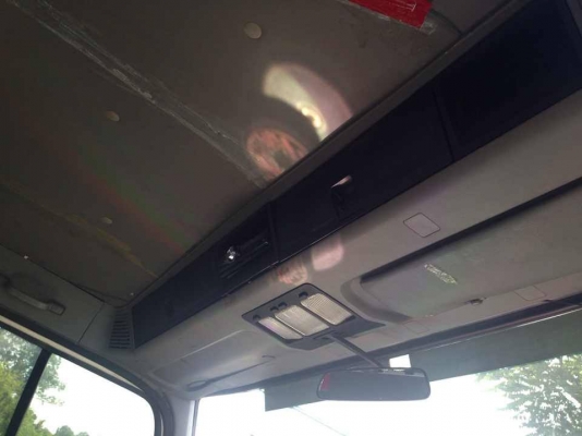 **750,000 บ.ต่อรอง**ขาย6ล้อตู้แห้ง สวยๆ HINO FB4JGKA สมอทอง ห้างแท้ปี44 JO5C 140HP เครื่องแน่นไม่มีเยิ้ม ช่วงล่างสวยคัสซีสวยไม่ปะไม่ดาม ตู้แห้ง3บานสภาพสวยไมีมีผุ ความยาว5ม. หัวสวยภายในสวยคอนโซลครบ แอร์ พ.พาวเวอร์ เบรคทริฟฟี่ ยาง8.25สวย6เส้น รถเคลียร์สีมาส