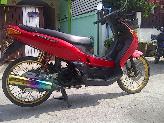 ++ขายนูโวตัวเก่าโลโก้นูสีแดงรถหมกๆเครื่องเดิมๆออฟชั่นนิดหน่อยชุดสีสวย 22999บาท++++