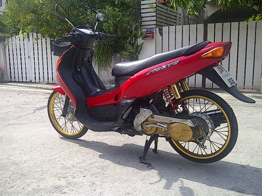 ++ขายนูโวตัวเก่าโลโก้นูสีแดงรถหมกๆเครื่องเดิมๆออฟชั่นนิดหน่อยชุดสีสวย 22999บาท++++