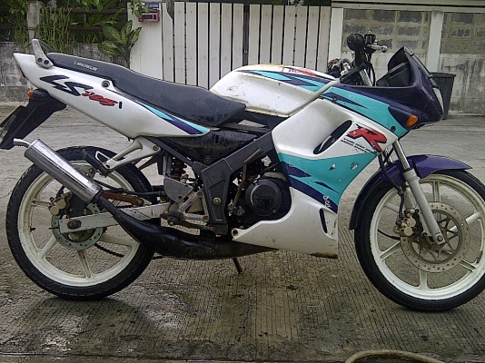 +ขายLSตัวเก่า ตามสภาพครับผม เครื่องติดครับผม แต่คันเกียรหักไปเก็บงานเอาเองครับ7500บ.+