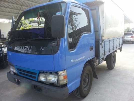 รถอีซูซุ 4 ล้อ  100 แรงม้า.  ปี 48  สนใจติดต่อ 081 - 6079515