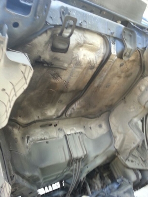 รถอีซูซุ 4 ล้อ 100 แรงม้า. ปี 48 สนใจติดต่อ 081 - 6079515 รถอีซูซุ 4 ล้อ 100 แรงม้า. ปี 48 สนใจติดต่อ 081 - 6079515