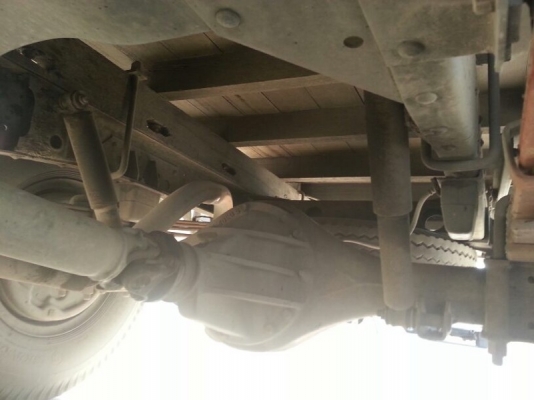 รถอีซูซุ 4 ล้อ 100 แรงม้า. ปี 48 สนใจติดต่อ 081 - 6079515 รถอีซูซุ 4 ล้อ 100 แรงม้า. ปี 48 สนใจติดต่อ 081 - 6079515