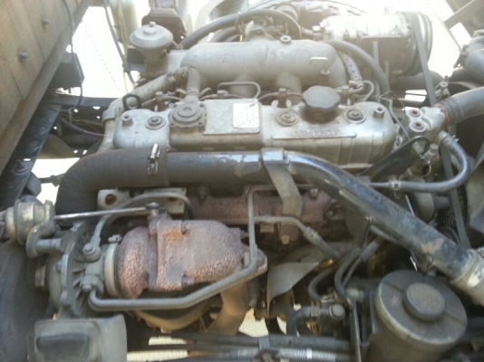 รถอีซูซุ 4 ล้อ 100 แรงม้า. ปี 48 สนใจติดต่อ 081 - 6079515 รถอีซูซุ 4 ล้อ 100 แรงม้า. ปี 48 สนใจติดต่อ 081 - 6079515