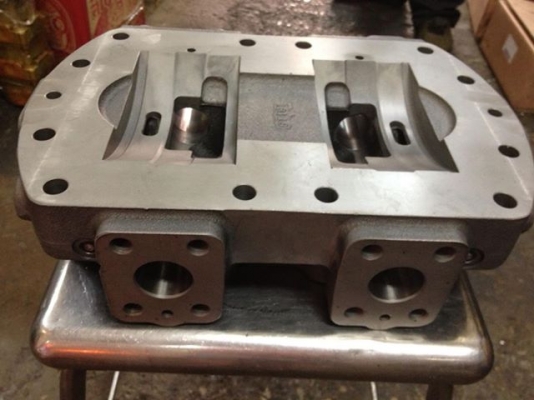 ฝาปั๊มไฮโดลิค CAT 320B