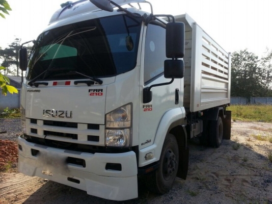 รถอีซูซุ 6 ล้อดั้ม FRR  210 แรงม้า ปี 53  ( รถวิ่ง 13x,xxx กม. )   สนใจติดต่อ  081 - 6079515