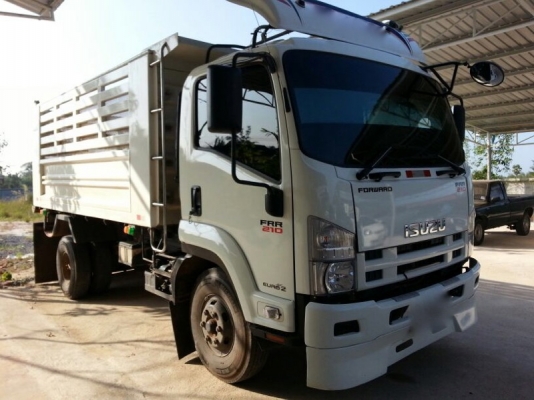 รถอีซูซุ 6 ล้อดั้ม FRR  210 แรงม้า ปี 53  ( รถวิ่ง 13x,xxx กม. )   สนใจติดต่อ  081 - 6079515