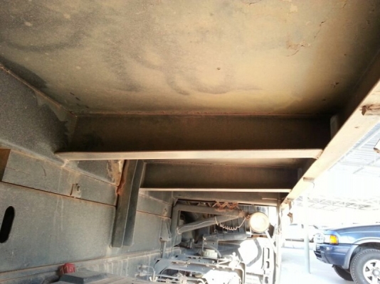 รถอีซูซุ 6 ล้อดั้ม FRR  210 แรงม้า ปี 53  ( รถวิ่ง 13x,xxx กม. )   สนใจติดต่อ  081 - 6079515