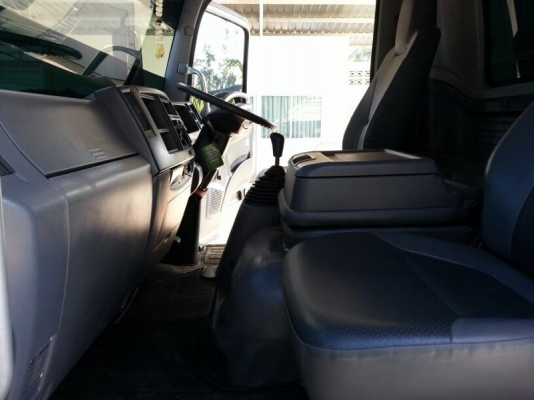 รถอีซูซุ 6 ล้อดั้ม FRR  210 แรงม้า ปี 53  ( รถวิ่ง 13x,xxx กม. )   สนใจติดต่อ  081 - 6079515