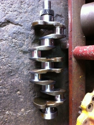 ข้อเหวี่ยง 4D95