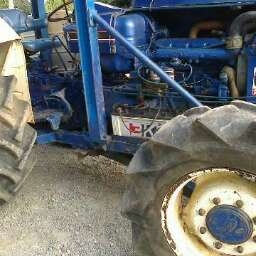 ขายฟร์อด 6610 สองเภา ปั้มกลม ไอดีใหญ่ คานคาลาโร่ พร้อมถังนํ็าปลูกอ้อย สภาพพร้อมใช้งาน