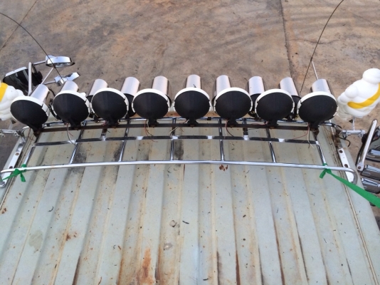 ขายด่วนสิบล้อดั้มสองเพลาเดิมๆบางๆสวยๆ ขายด่วนสิบล้อดั้มสองเพลาเดิมๆบางๆสวยๆ