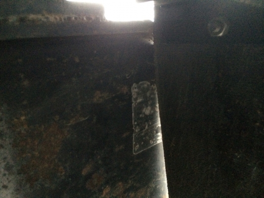 ขายด่วนสิบล้อดั้มสองเพลาเดิมๆบางๆสวยๆ ขายด่วนสิบล้อดั้มสองเพลาเดิมๆบางๆสวยๆ