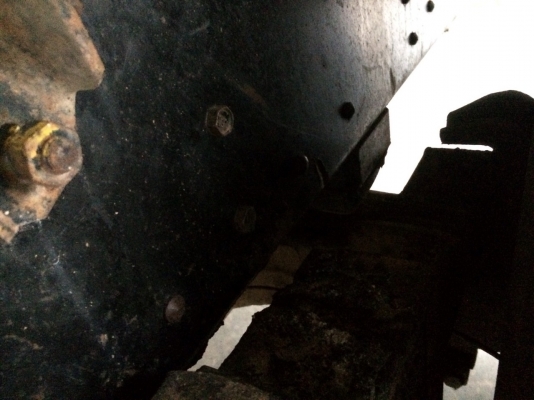 ขายด่วนสิบล้อดั้มสองเพลาเดิมๆบางๆสวยๆ ขายด่วนสิบล้อดั้มสองเพลาเดิมๆบางๆสวยๆ