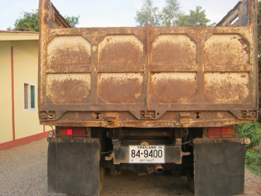 ขายด่วนสิบล้อดั้มดินราคาเบาๆ ฮีโน่HO7D 195 2เพลา เกียร์ดี10สปีด เจ้าของขายเองต่อรองได้