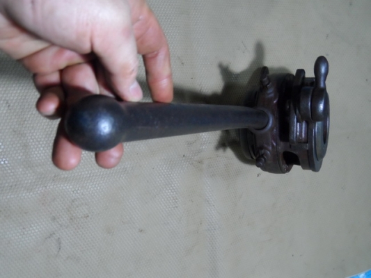 มาล่าสุดครับ  เครื่องดายเกลียว ญี่ปุ่น (ยังร้อนๆอยู่เลย)