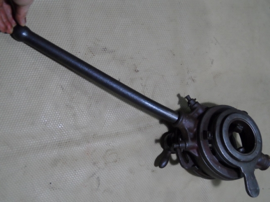 มาล่าสุดครับ  เครื่องดายเกลียว ญี่ปุ่น (ยังร้อนๆอยู่เลย)