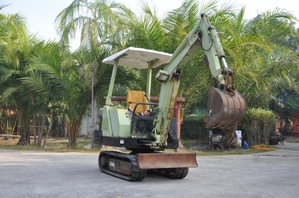 ขายแบคโฮ YANMAR B12 สภาพสวยเดิมจากญี่ปุ่นยังไม่เคยใช้งานในไทย 145,000เท่านั้น!!