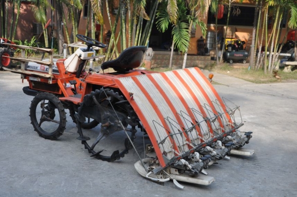 ขายรถดำนาkubota NSR-6 แถว สภาพสวยเดิมจากญี่ปุ่นยังไม่เคยใช้งานในไทย 45,000เท่านั้น!!