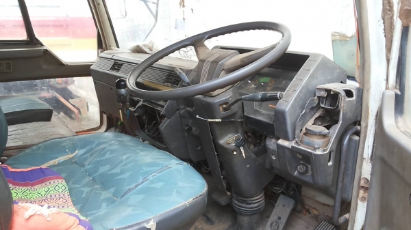 **1,050,000 บ.ต่อรอง**ขาย10ล้อ2เพลาดั๊ม"ไอ้หลงโบ" MITSU FN527M-TF4087 เครื่องเดิมเกียร์เดิม 10สปีด เครื่อง 6D16-TF4087 220แรง เครื่องดี แรงดี ช่วงล่างเบรคใหญ่ เพลาบุ๋ม คัสซีสวยเดิมไม่ปะไม่ดาม กระบะดั๊มเหล็กKAC สภาพดี ฝาข้างแผ่นหลัง2ข้างเปลี่ยนมา